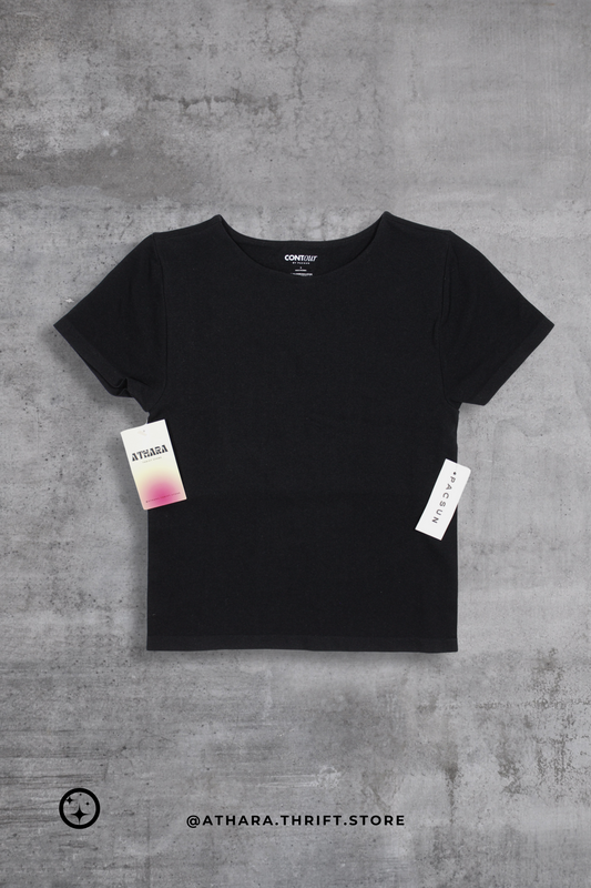 Blusa negra básica