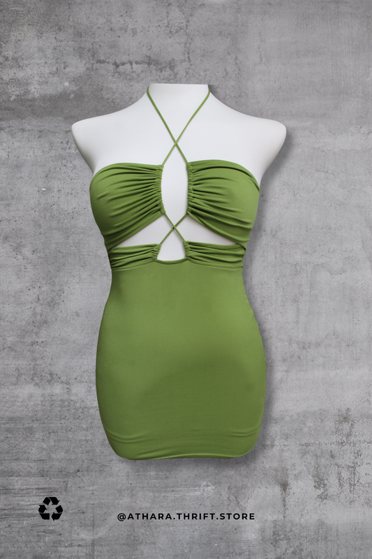 Vestido verde asimétrico