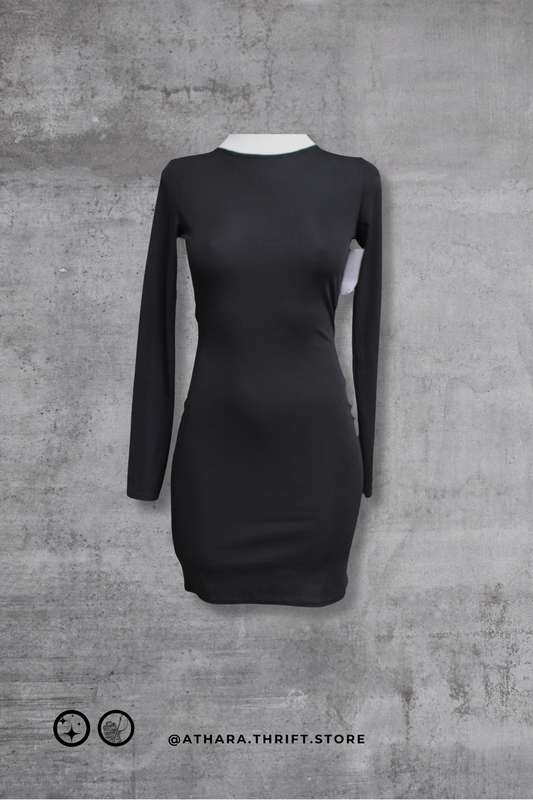 Vestido negro manga larga